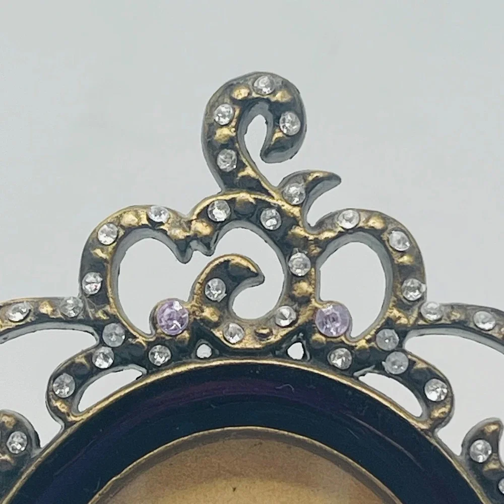 Vintage Style Ornate Oval Picture Frame Purple Enamel Rhinestone Gold Tone 3x2